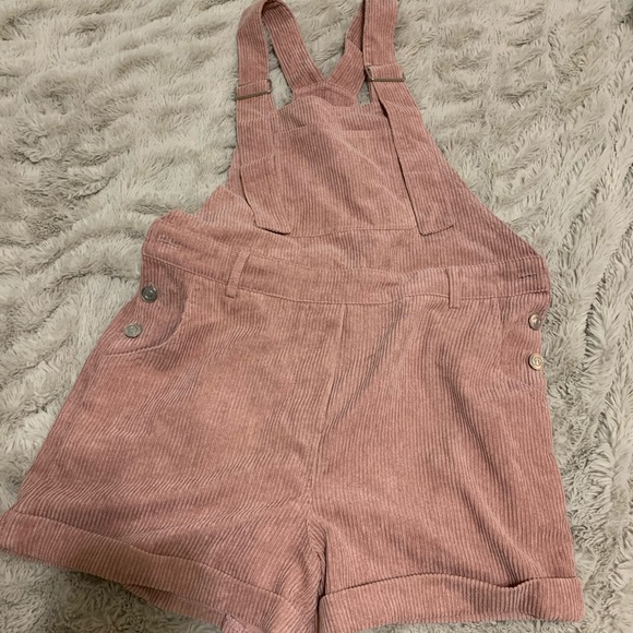 overalls - Picture 2 of 6